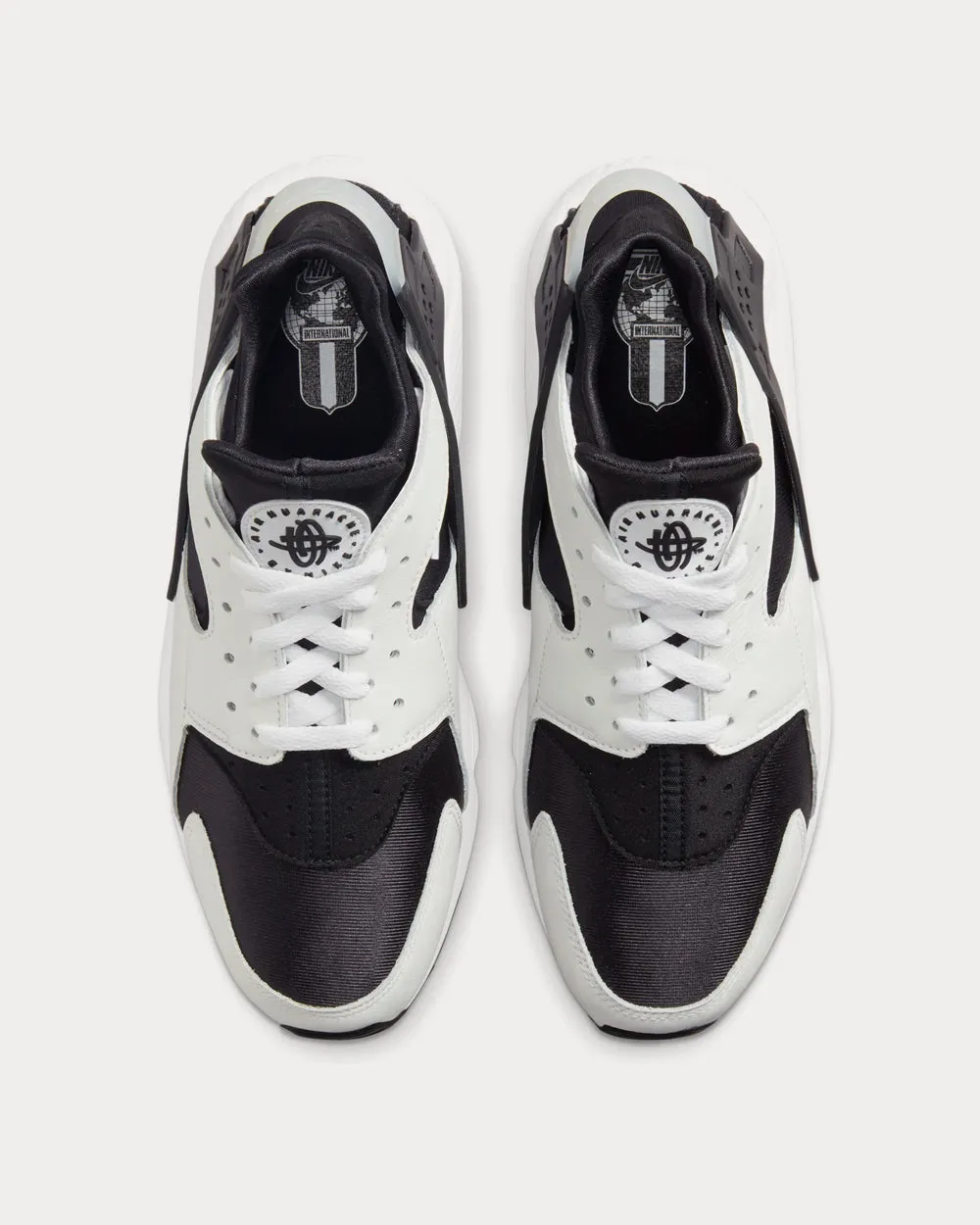 Air Huarache Orca Black / White Low Top Sneakers