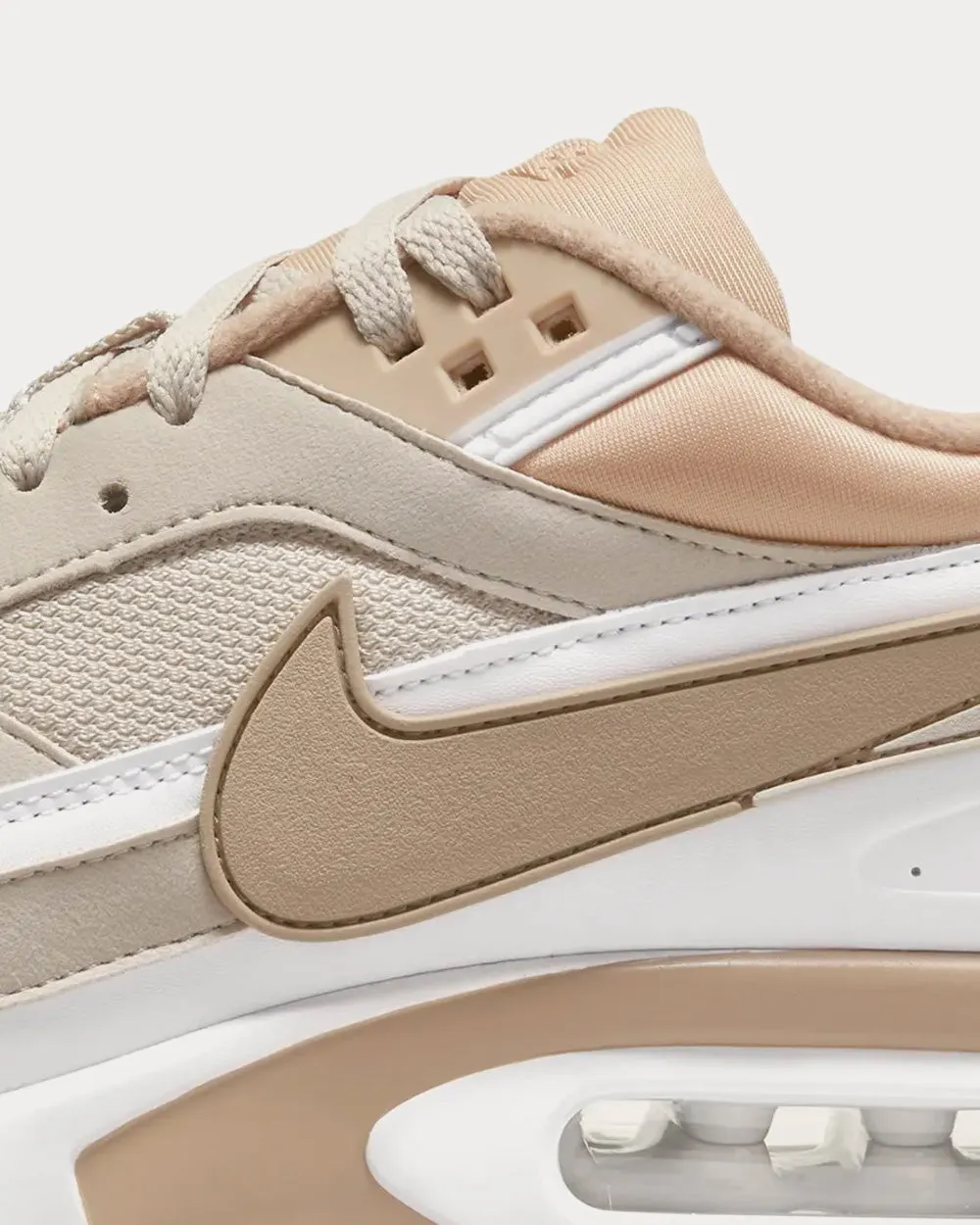Air Max BW Cream Low Top Sneakers