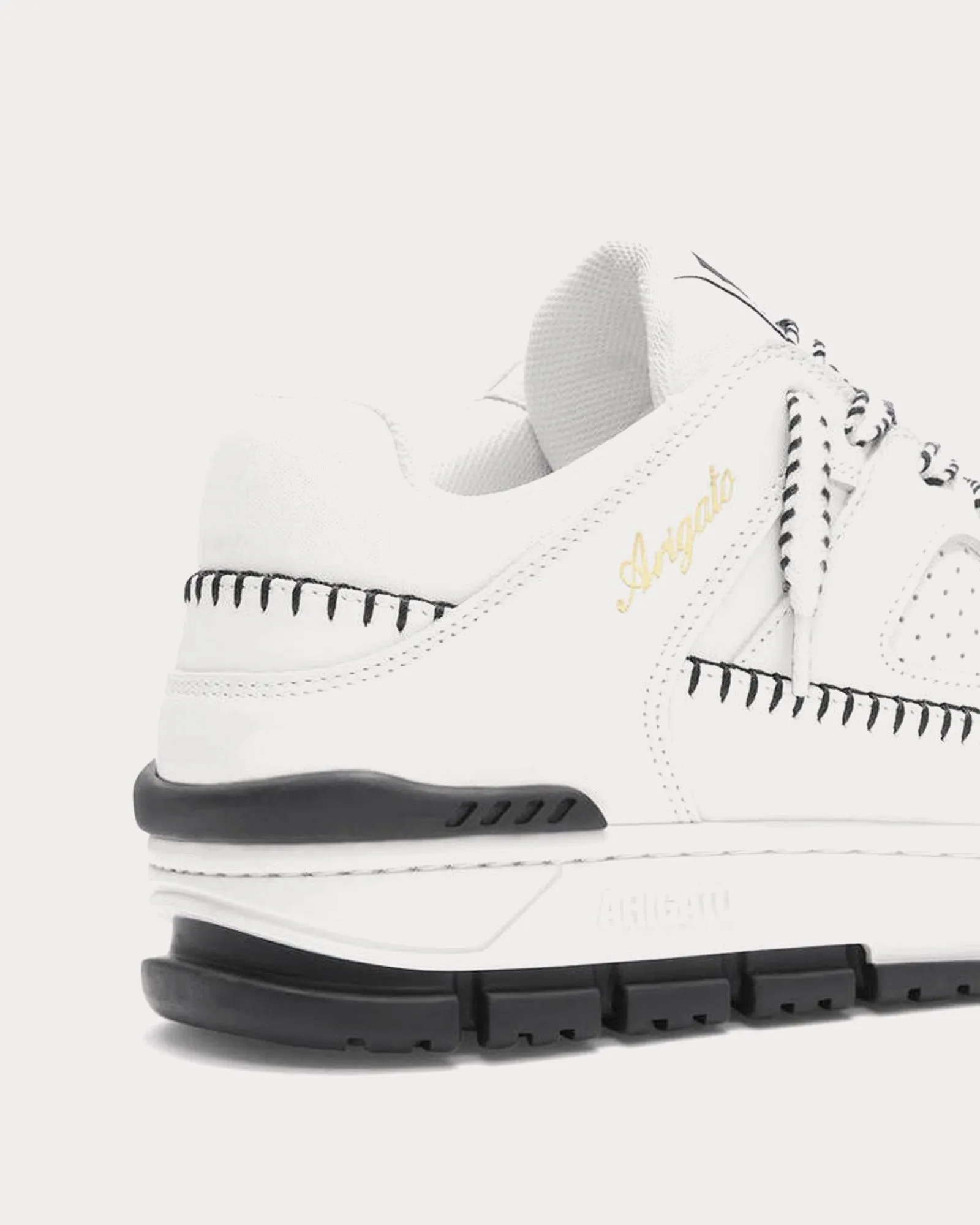 Area Lo Stitch White / Black Low Top Sneakers
