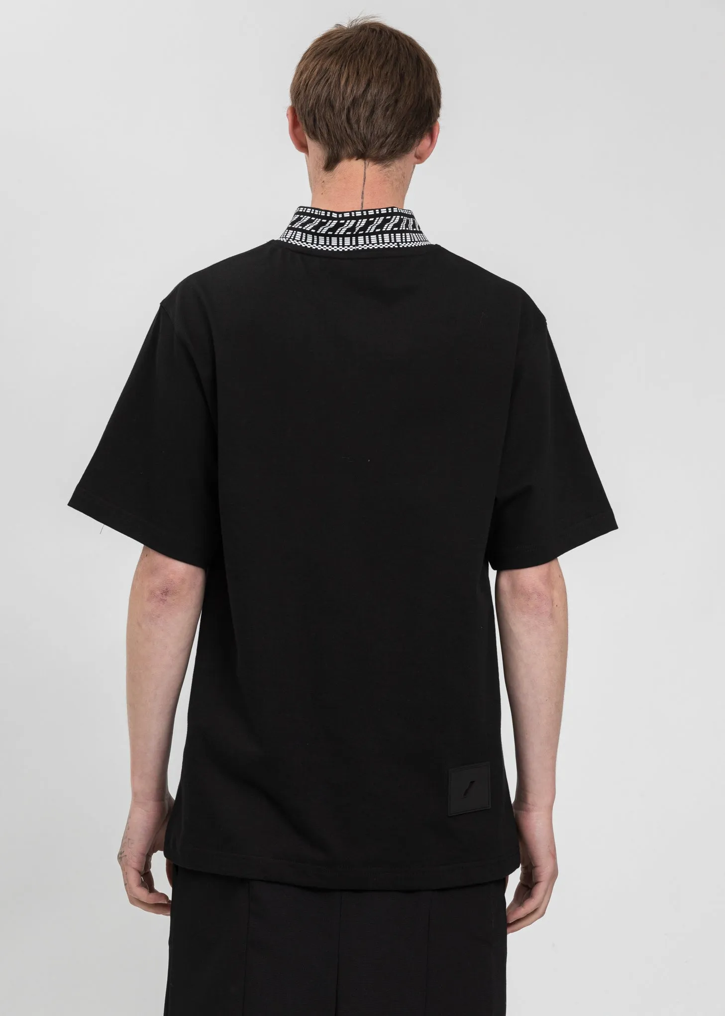 Black High Neck Logo 1/2 T-Shirt