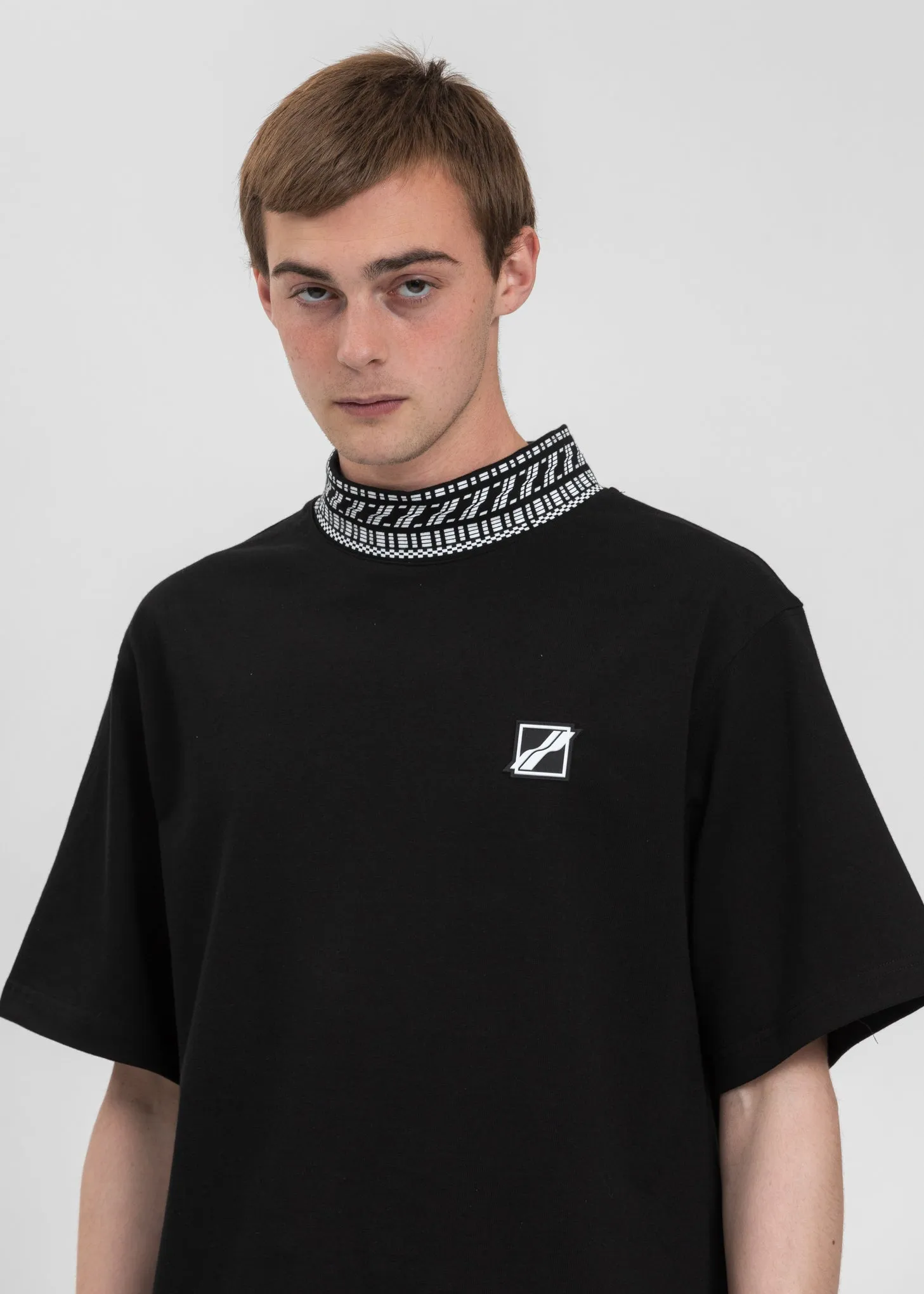 Black High Neck Logo 1/2 T-Shirt