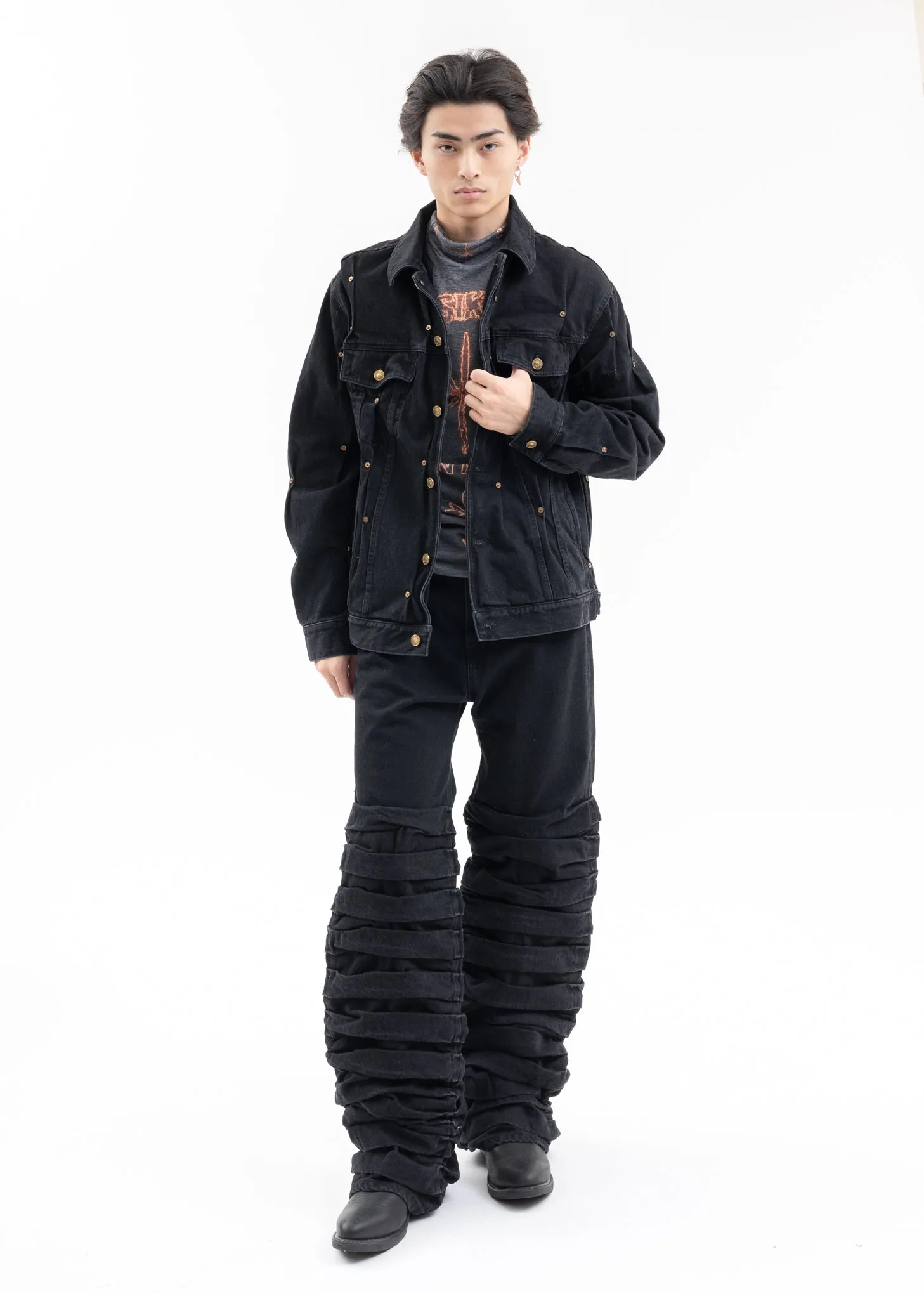 BLACK MULTI RIVET DENIM JACKET