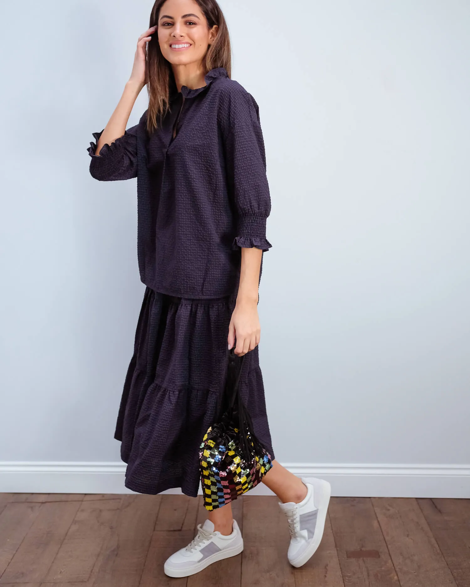 BUP Margit top in night
