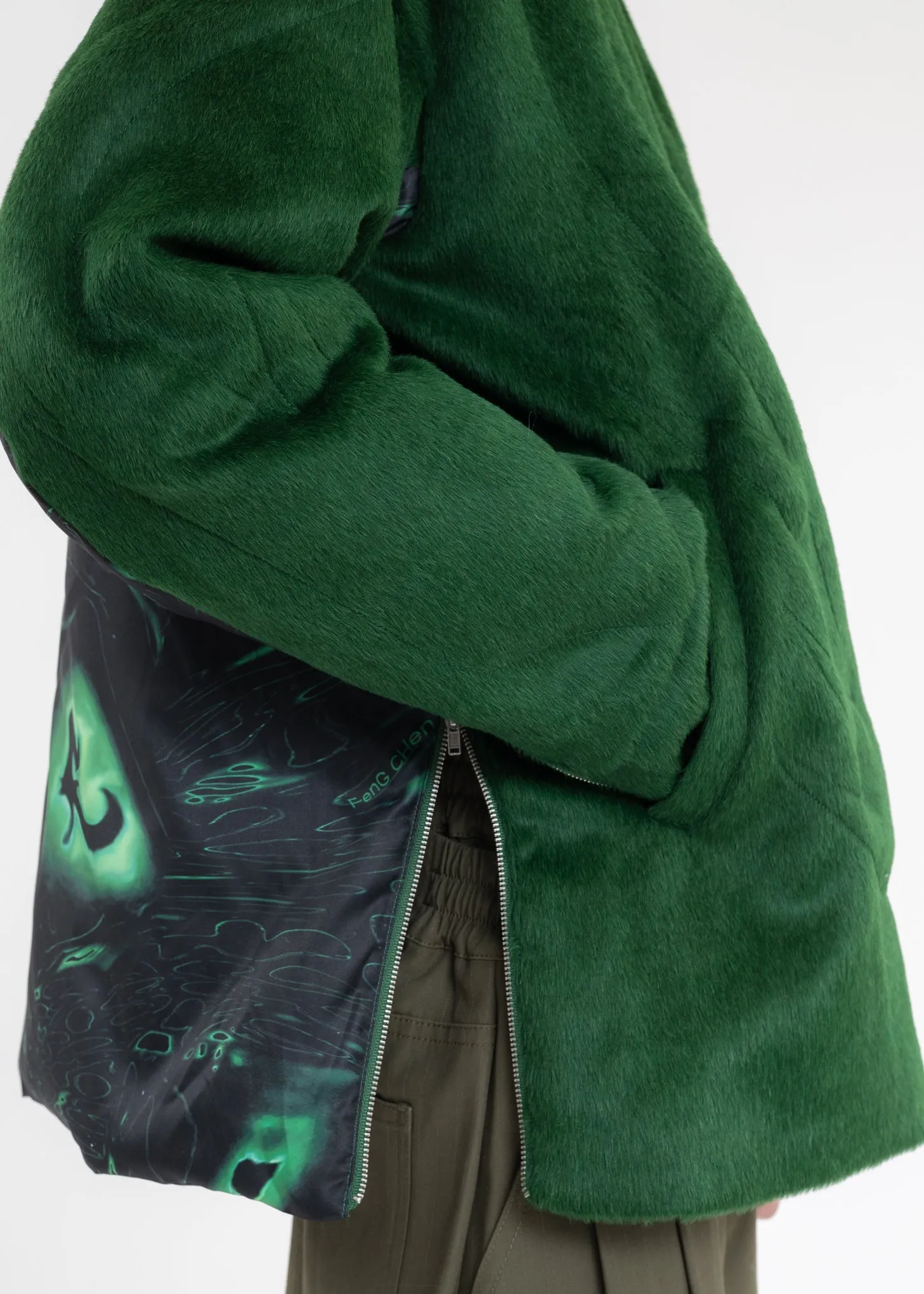 Green 3D STRUCTURE SWEATER
