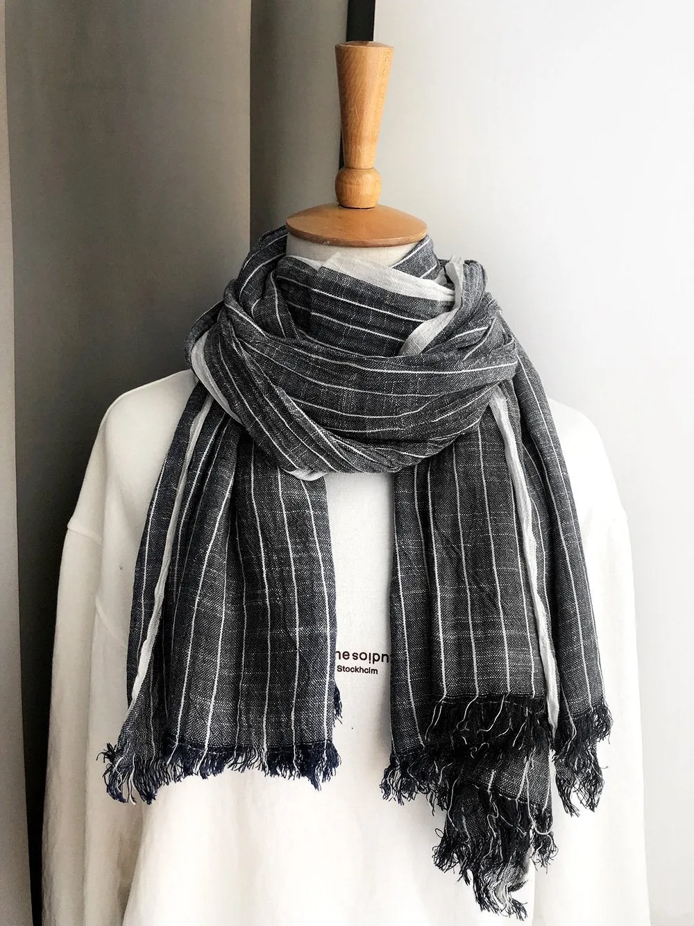 Johannah - Classic Striped Scarf