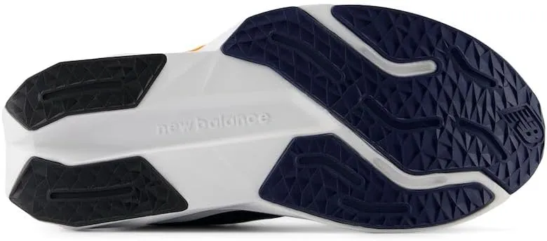 New Balance Unisex-Child FuelCell Propel V5 Bungee Running Shoe