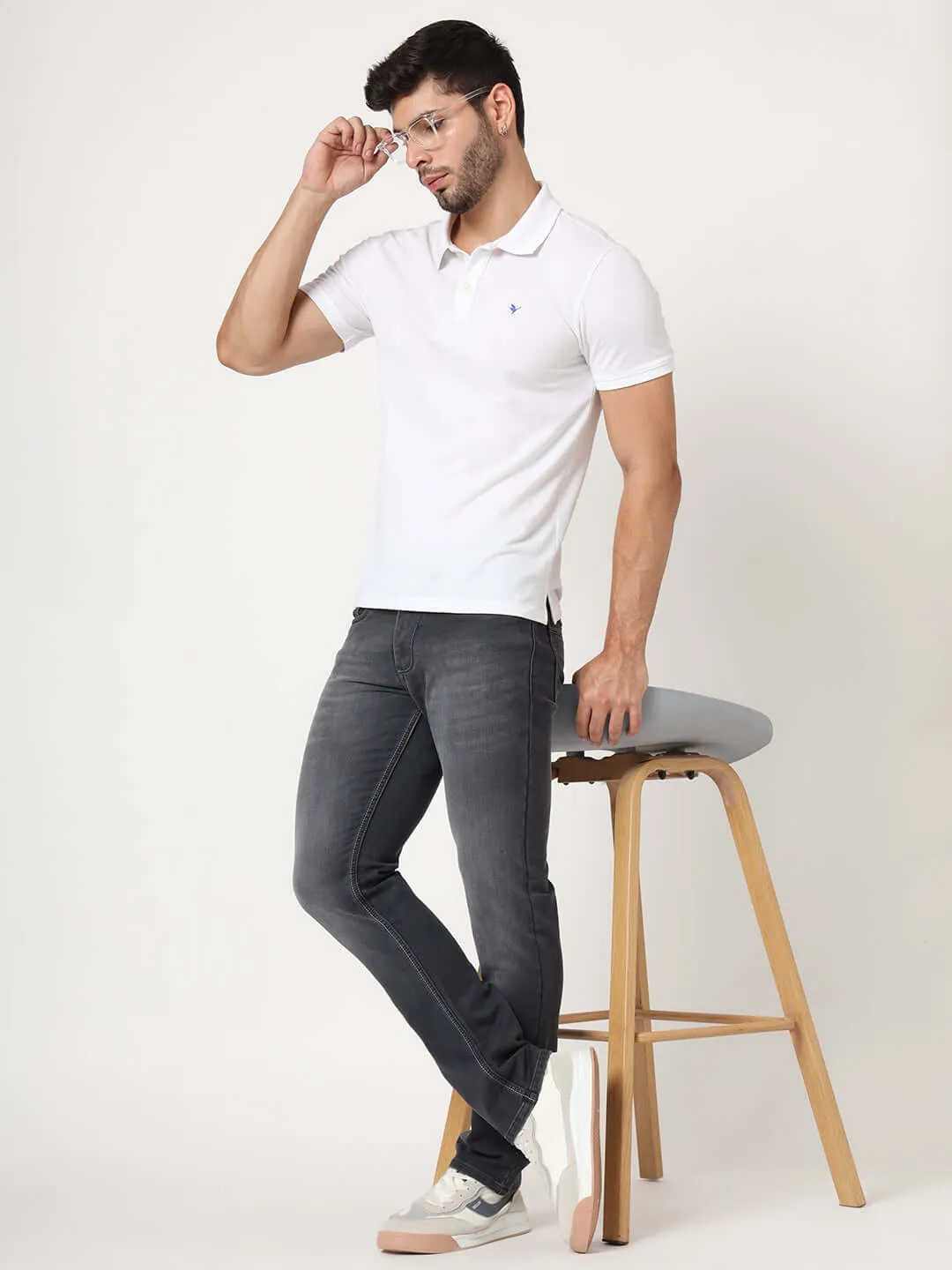 Premium Men'S Charcoal Relaxed-Fit Jeans