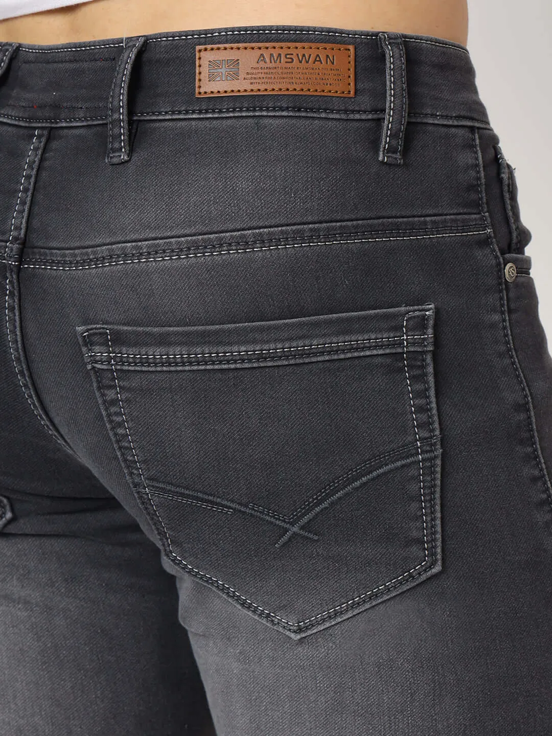 Premium Men'S Charcoal Relaxed-Fit Jeans
