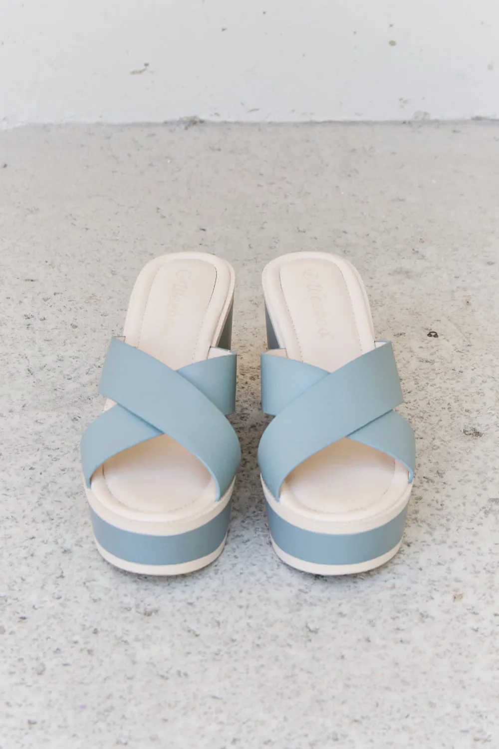 Vegan Leather Contrast Platform Sandals in Light Blue