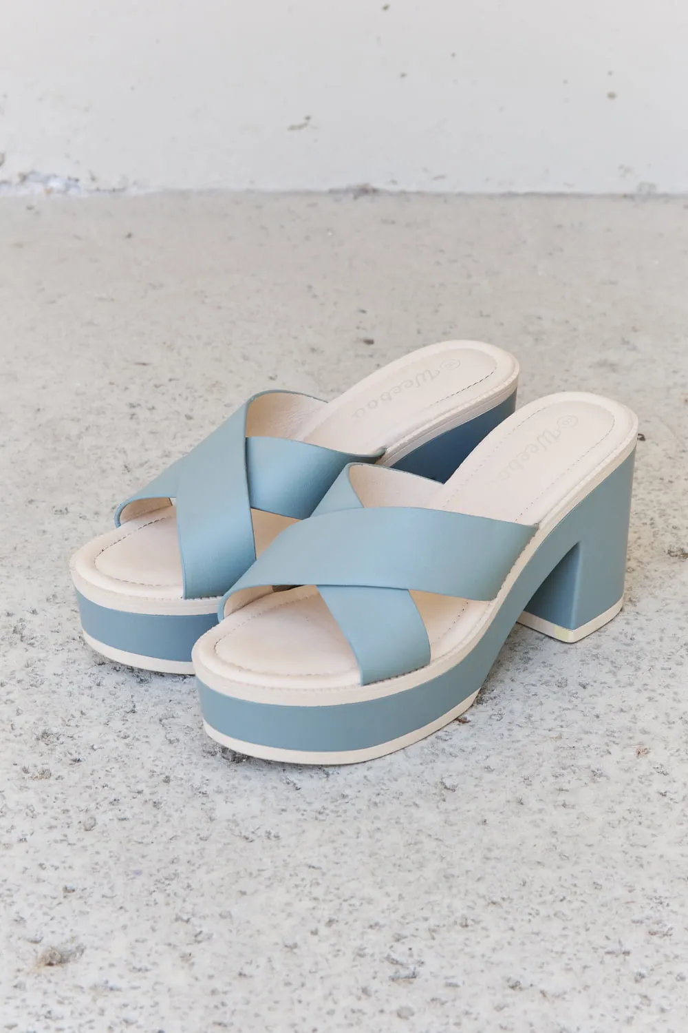 Vegan Leather Contrast Platform Sandals in Light Blue